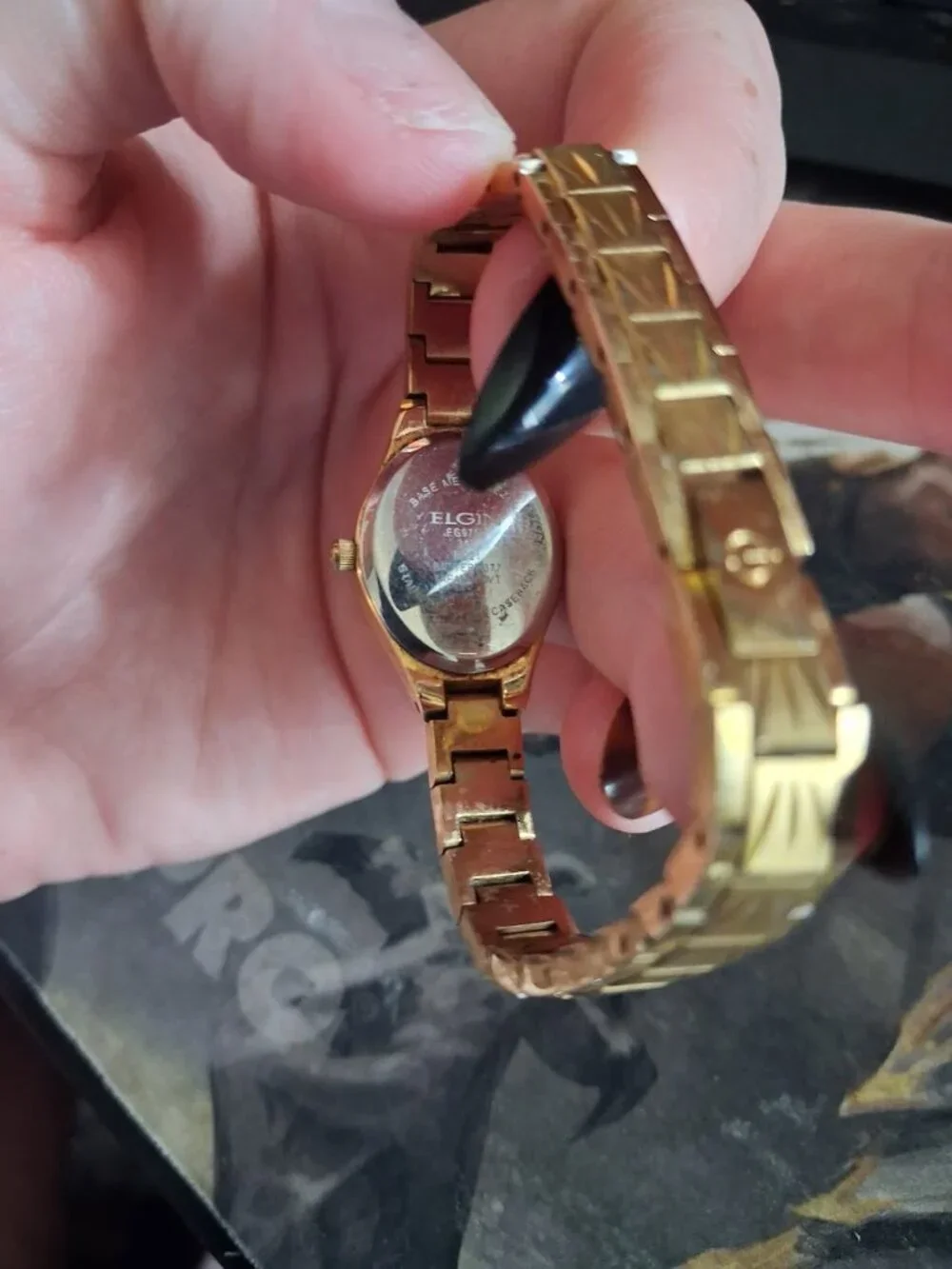 Elgin women's watchy **needs battery**